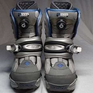 Women's Vans Snowboard Boots